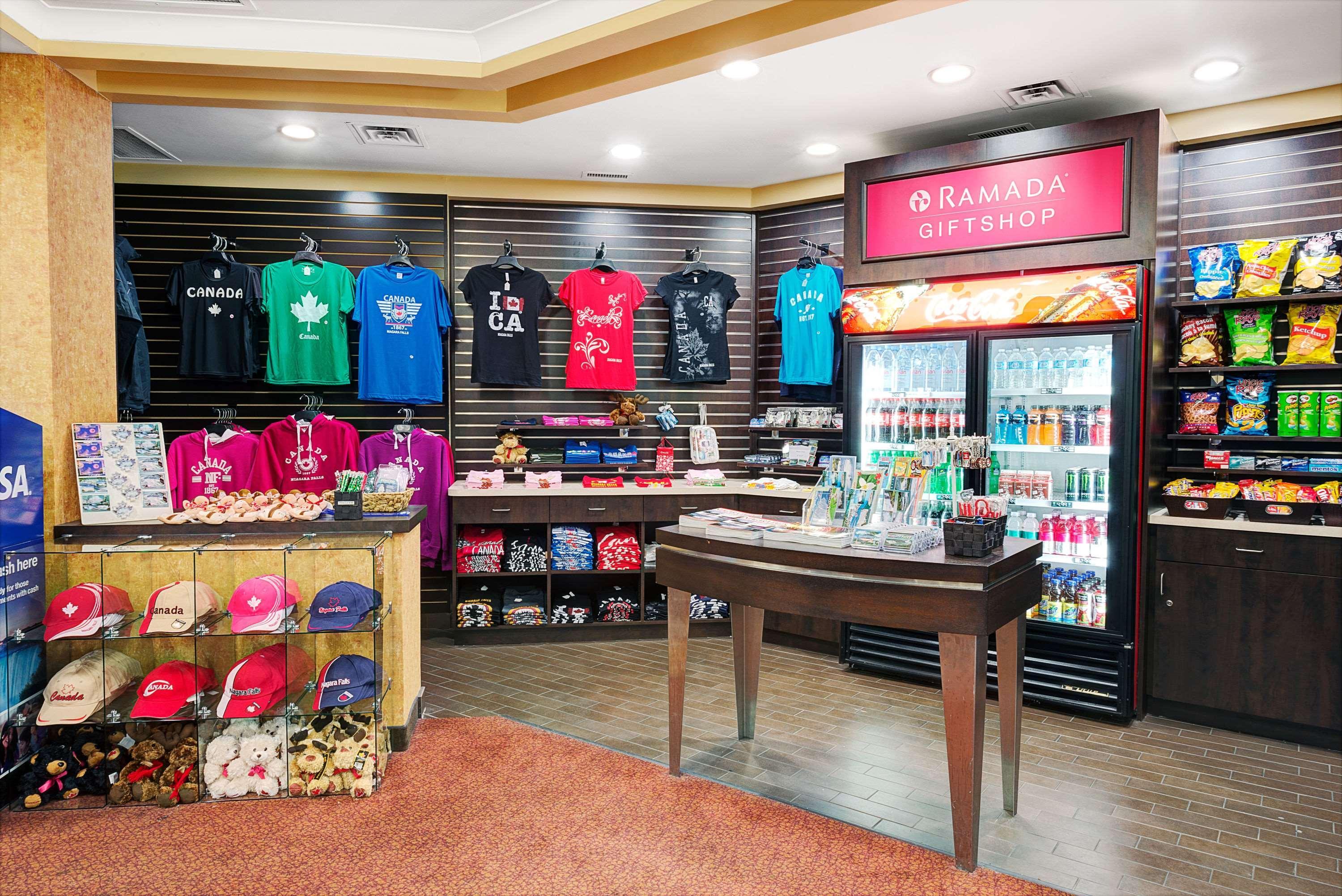 Ramada By Wyndham Niagara Falls/Fallsview Luaran gambar