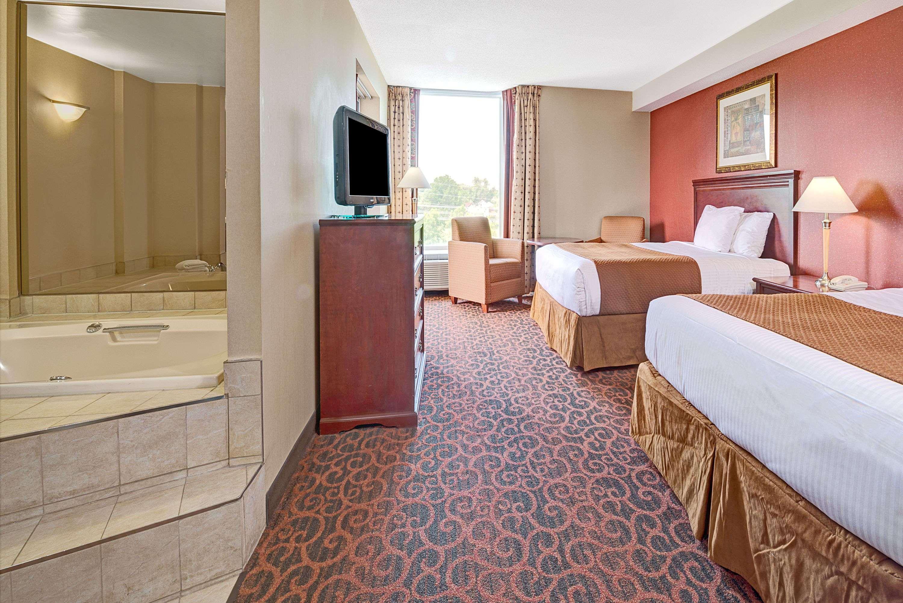 Ramada By Wyndham Niagara Falls/Fallsview Luaran gambar