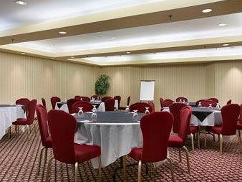 Ramada By Wyndham Niagara Falls/Fallsview Luaran gambar