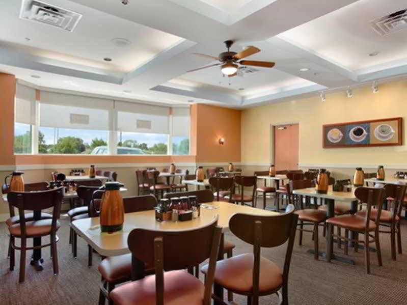 Ramada By Wyndham Niagara Falls/Fallsview Luaran gambar