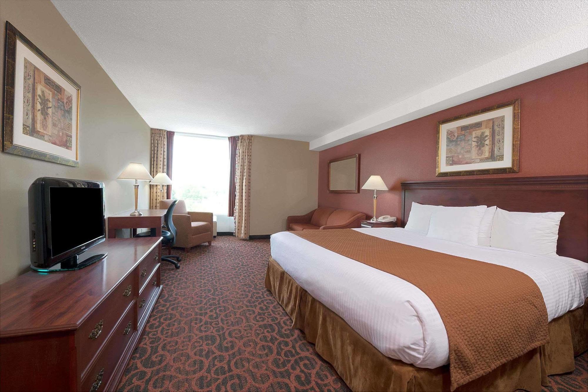 Ramada By Wyndham Niagara Falls/Fallsview Luaran gambar